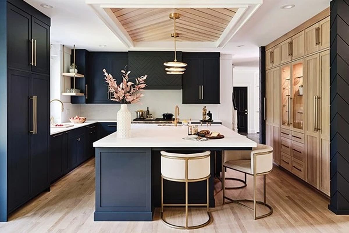 Contemporary kitchen renovation in Naperville, IL by AMG Proline